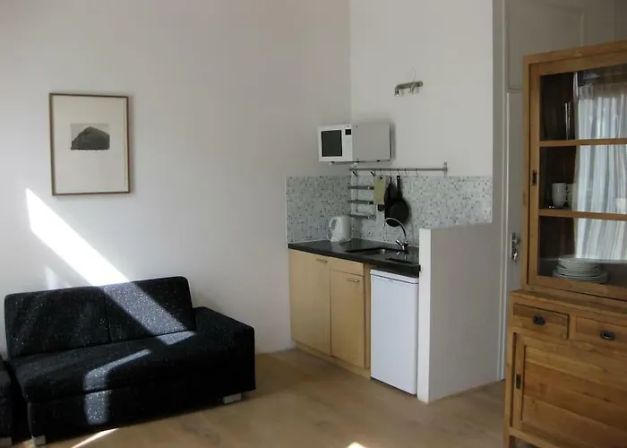 Studio-apartment In City-center Amesterdão